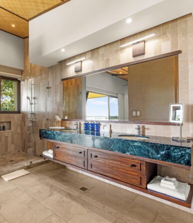 Sunset Premium Villas, Hotel Three Sixty
