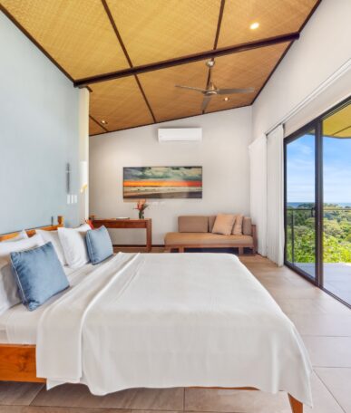 Sunset Premium Villas, Hotel Three Sixty